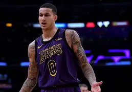 nba球星受伤集锦